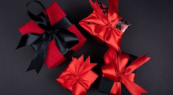 Shop customized gifts